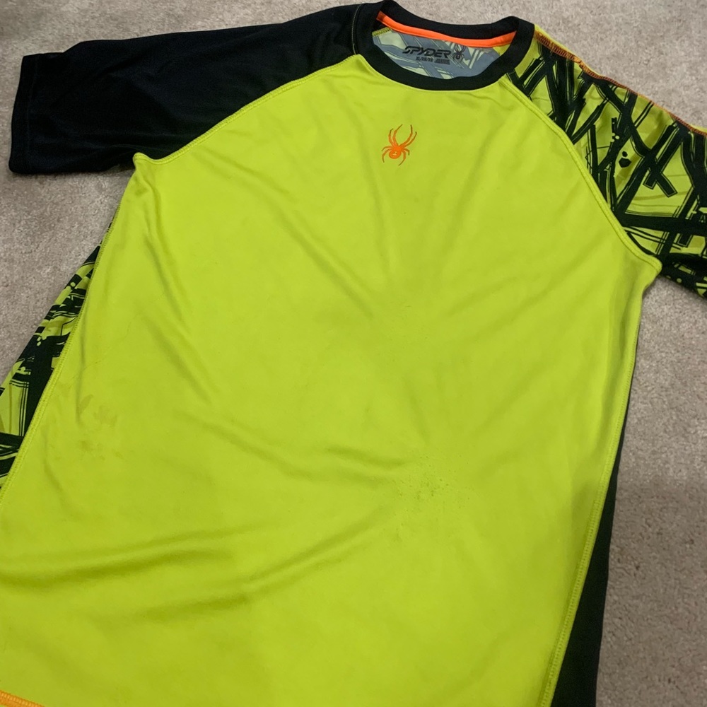 Boys XL Spyder t shirt
